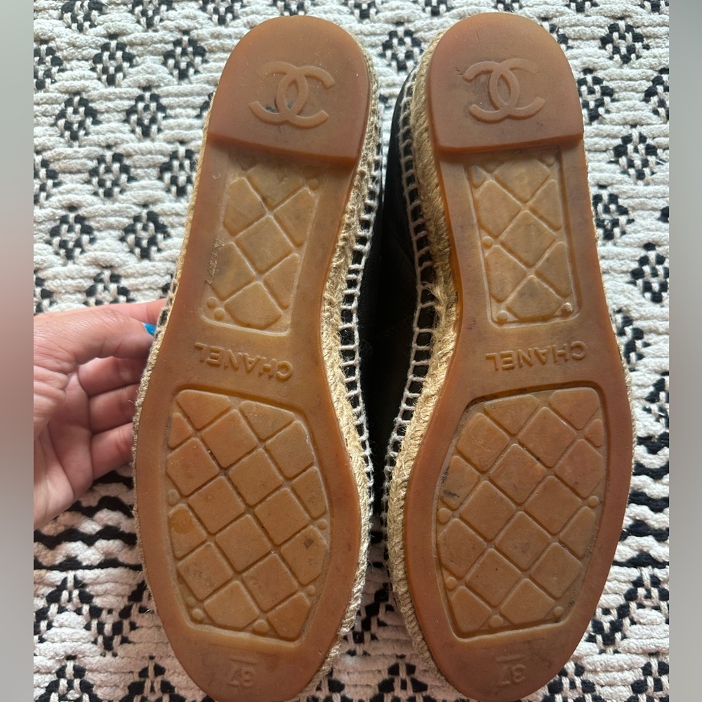 Chanel black lambskin espadrilles size 37 - Picture 6 of 13